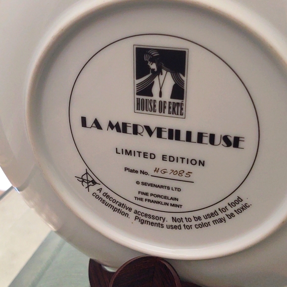 House of Erte Limited Edition Display Plates - Picture 4 of 7